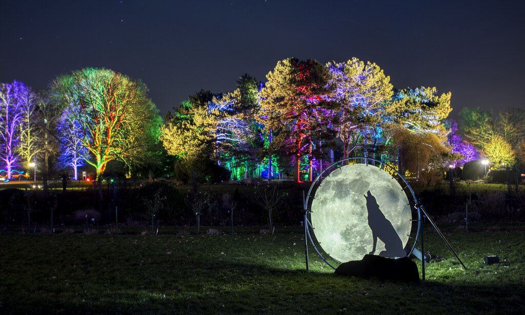 Lichtinstallationen im Duisburger Zoo im Rahmen der Veranstaltung "Zoolichter".