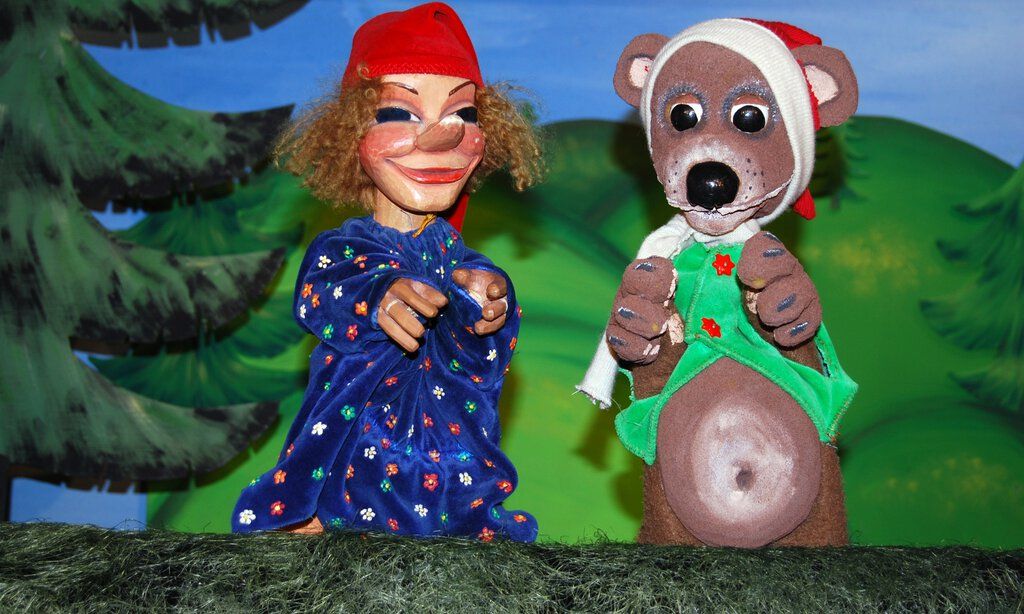 Ratz, der Bär und Kasperle im Wald