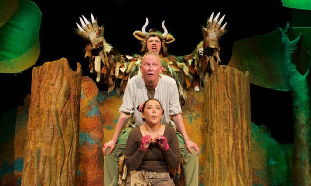 Szenenbild aus dem „Grüffelo“ des Jungen Theaters Bonn