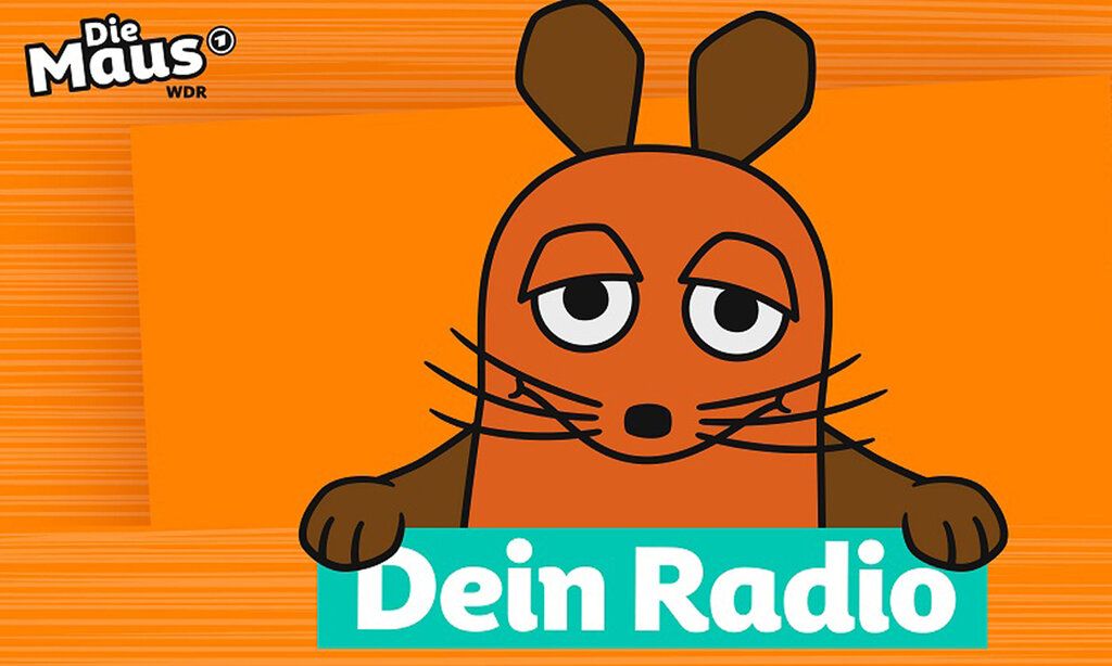Die Maus hält einen Schriftzug in den Händen: Dein Radio. Der Hintergrund ist orange