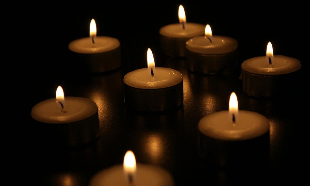 Kerzen im Dunklen