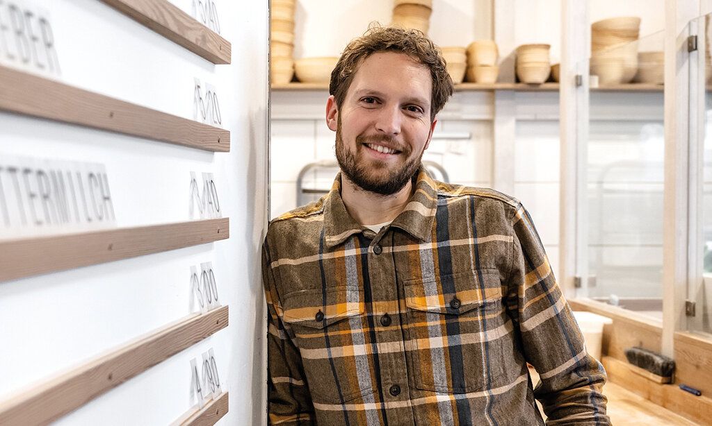Porträt von Michael Gauert, in seiner Bäckerei Bulle