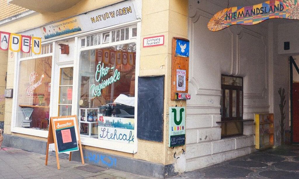 Ökoma Laden von außen