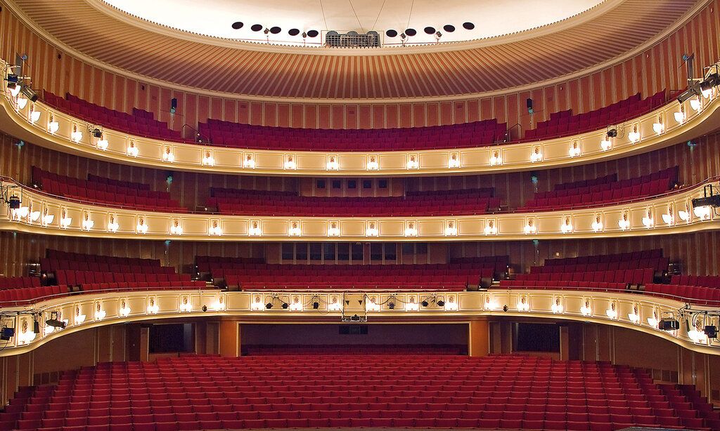Zuschauersaal Opernhaus Düsseldorf   Foto: Hans Jörg Michel