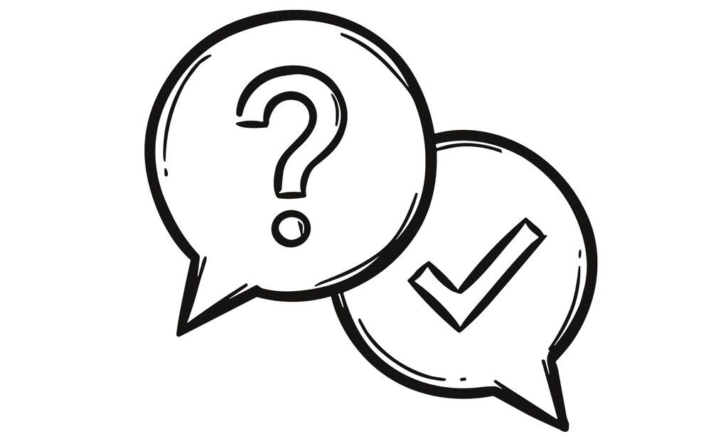Sprechblasen, die Frage und Antwort symbolisieren. Ein Fragezeichen und ein Haken in jeweils einer Sprechblase