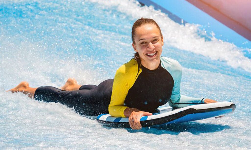 Flowboarderin in Pinkys Surfhouse