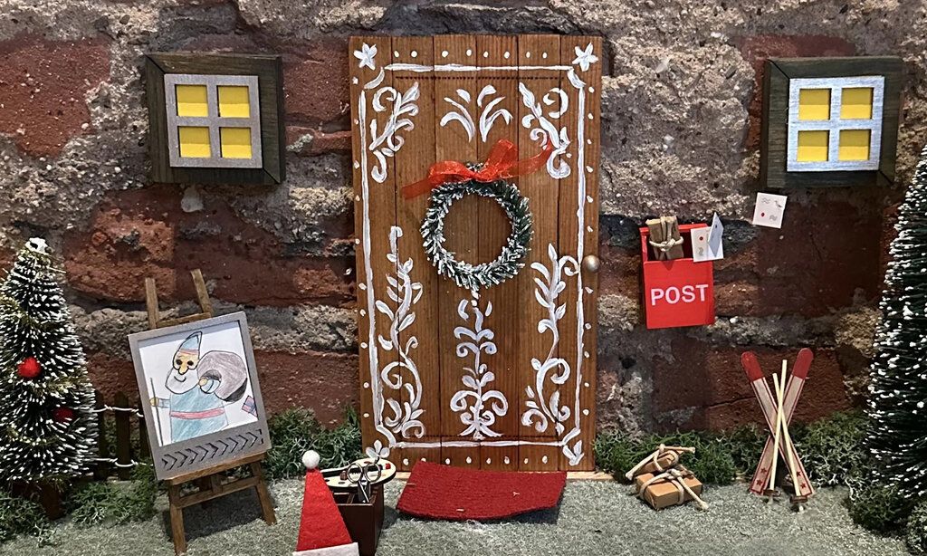 gebasteltes Wichteltürchen