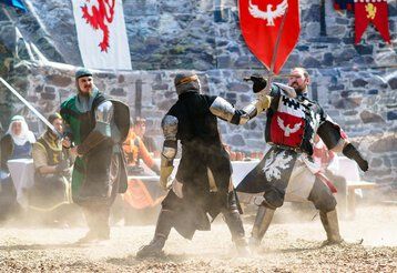 Ritterspiele auf Schloss Burg