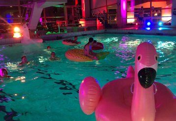 Night Swim der Bädergesellschaft Düsseldorf