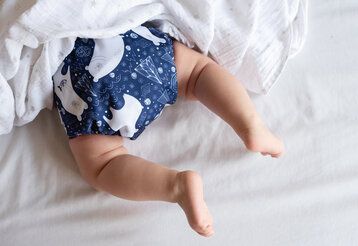 Babypopo mit Stoffwindelhose