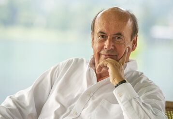 Porträt des Autors Bernhard von Mutius