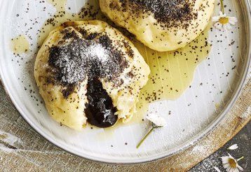 Germknödel mit Pflaumenmus