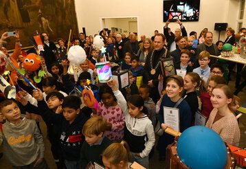 Im Rathaus wurden die schönsten Martinslaternen ausgezeichnet