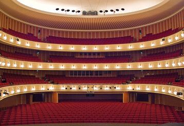 Zuschauersaal Opernhaus Düsseldorf   Foto: Hans Jörg Michel