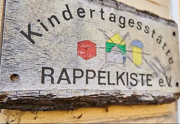 Schild von der Kita Rappelkiste