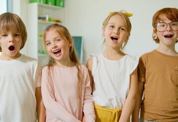 Vier Singende Kinder
