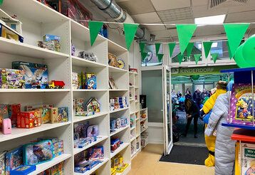 SOS-Kinderdorf - Kinderdorf Laden - Innenansicht