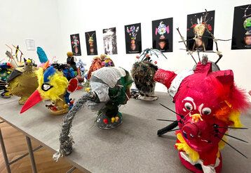 Exponate der Ausstellung „Tierisch anders“ im Stadtmuseum Düsseldorf