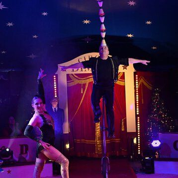 Artisten Weihnachtscircus